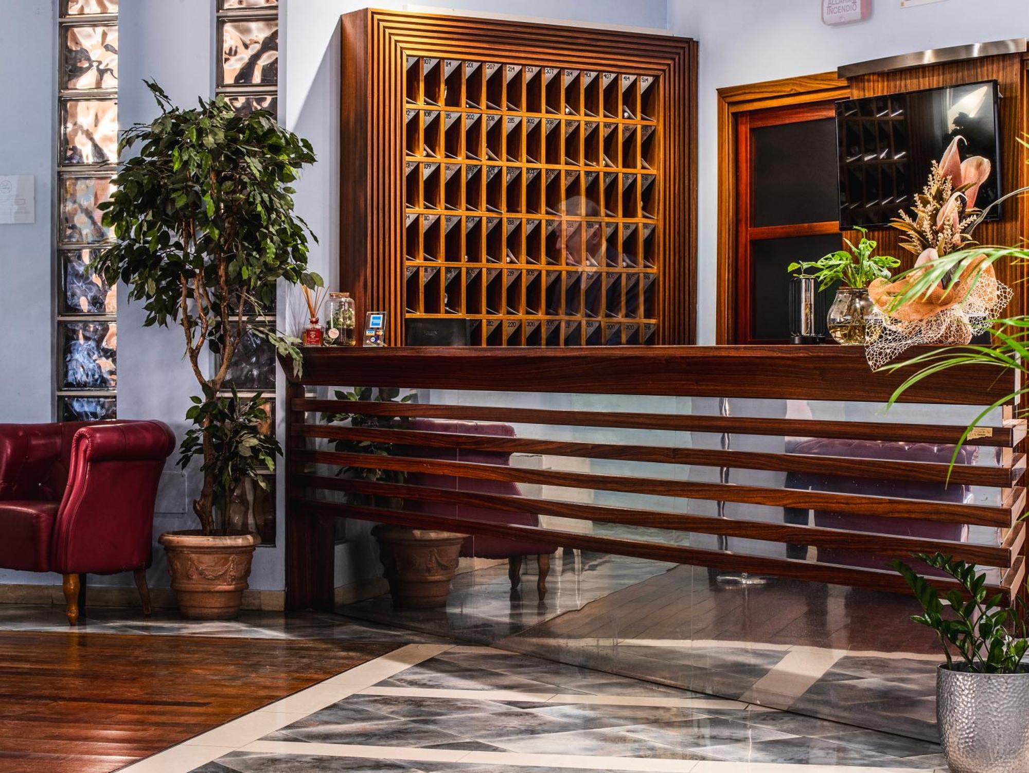 Hotel Michelangelo Palace & Spa Terni Exterior photo