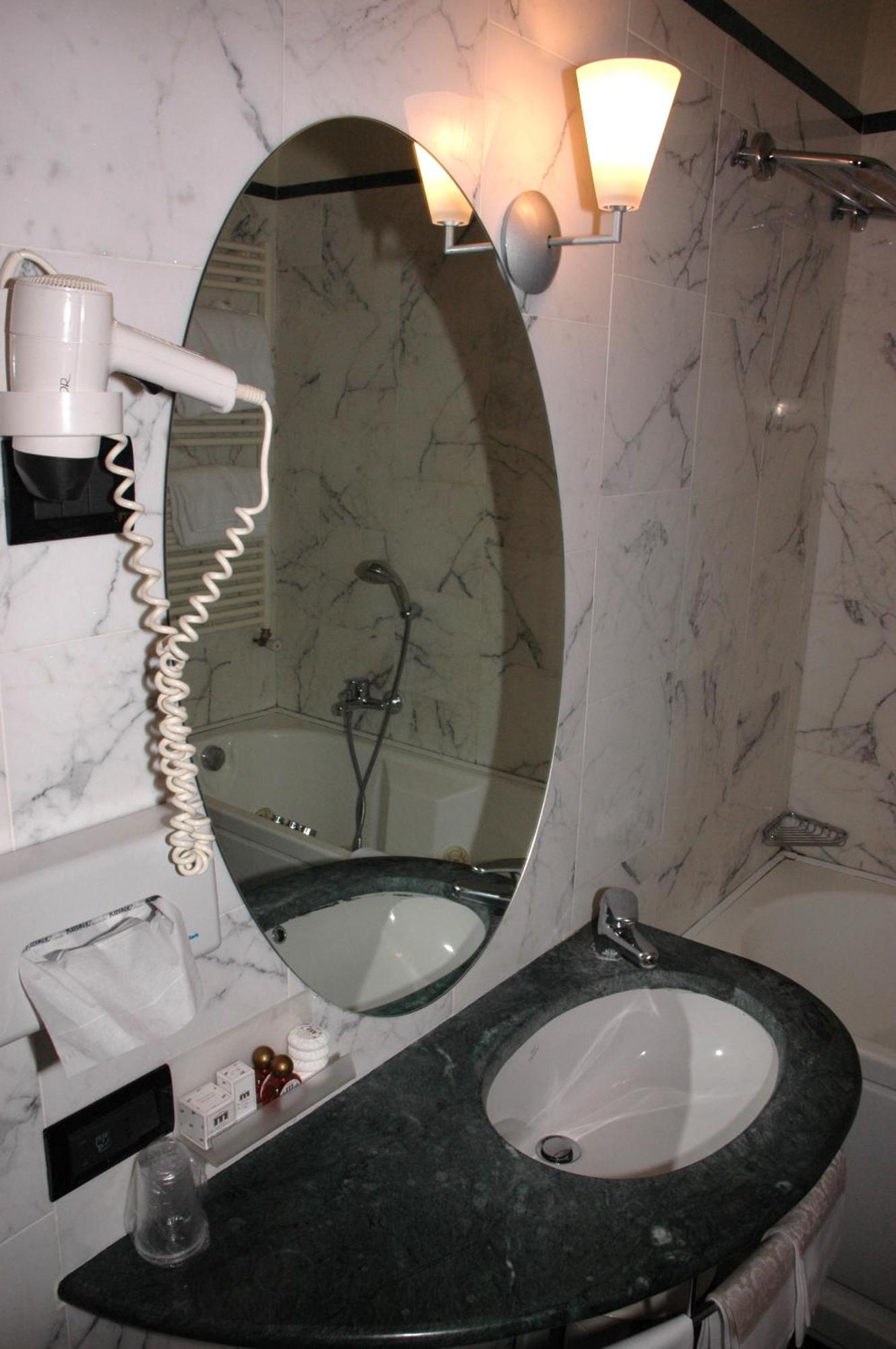 Hotel Michelangelo Palace & Spa Terni Room photo