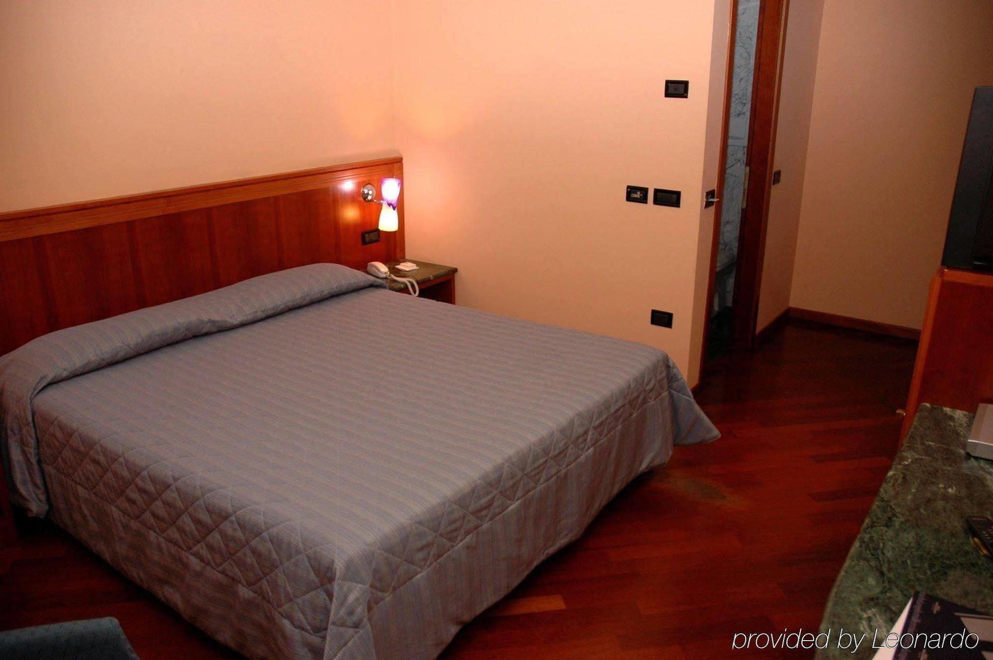 Hotel Michelangelo Palace & Spa Terni Exterior photo