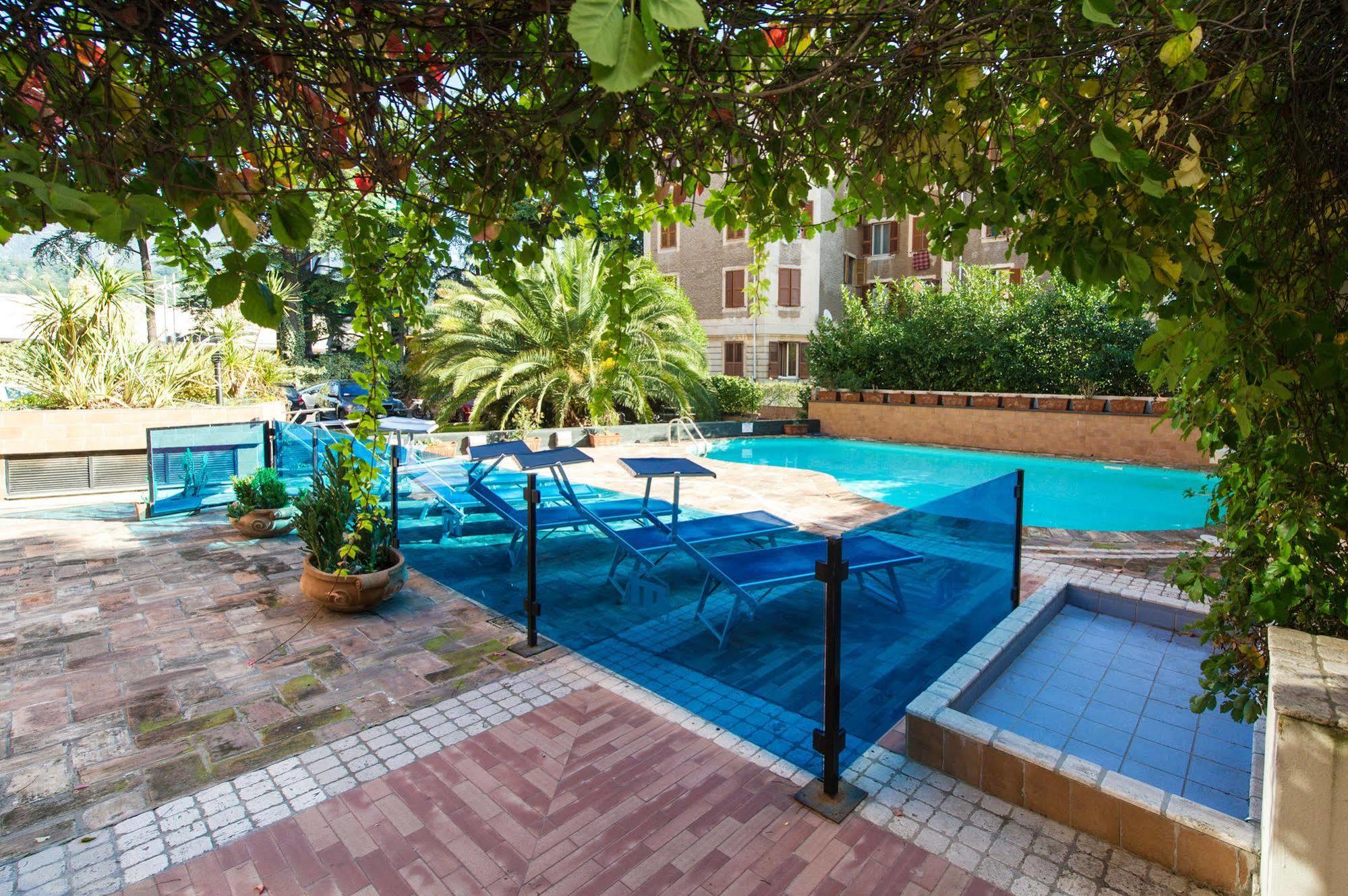Hotel Michelangelo Palace & Spa Terni Exterior photo
