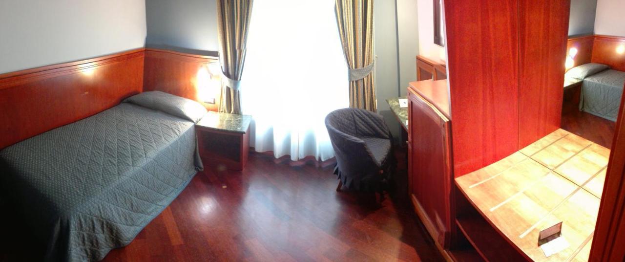 Hotel Michelangelo Palace & Spa Terni Exterior photo